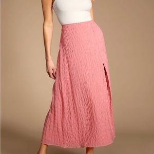 NWT Lulus Coral Pink Crinkled Midi Skirt Large